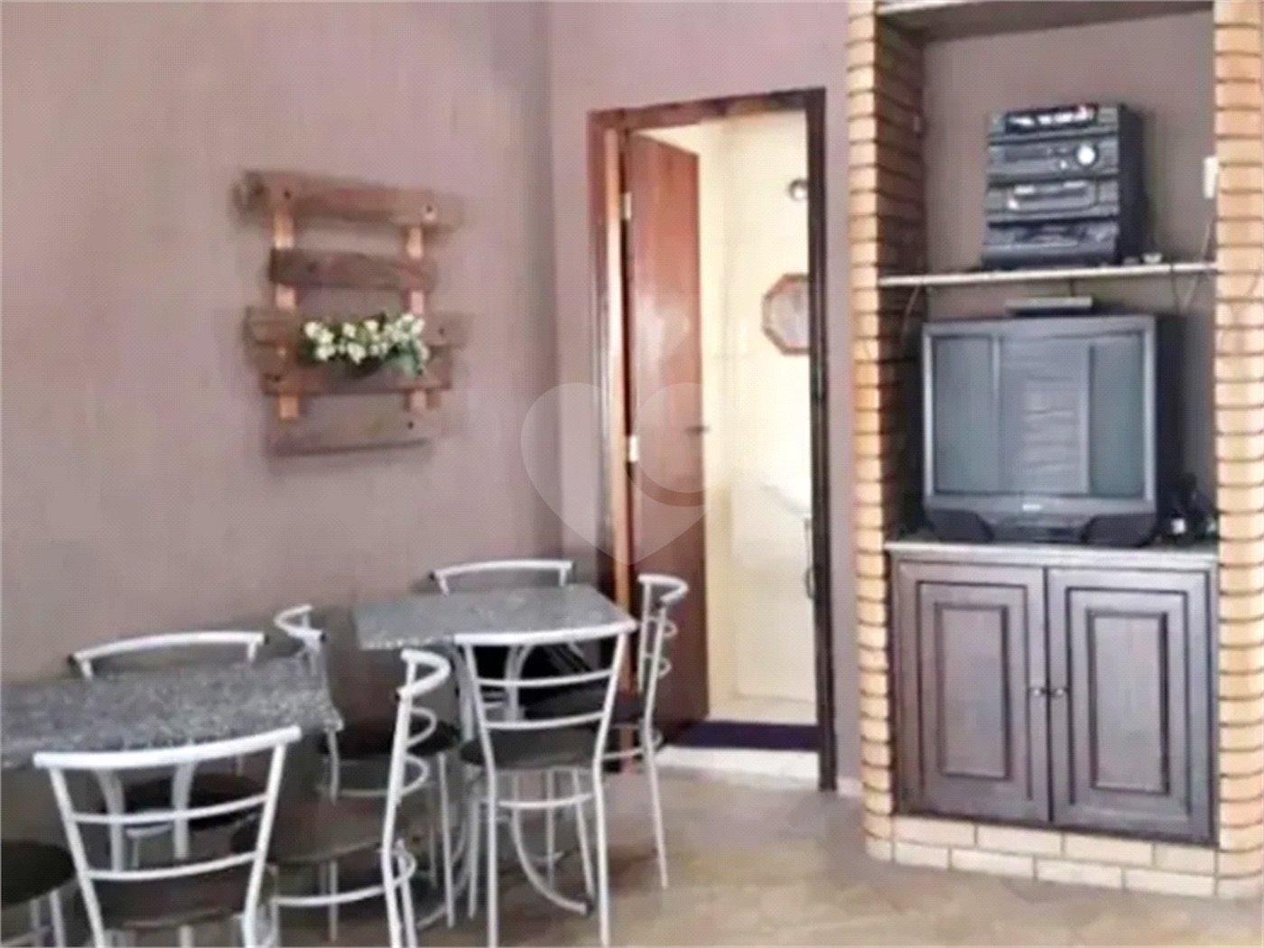 Sobrado à venda com 3 quartos, sendo 1 suíte,  em Vila Palmeiras, São Paulo, SP