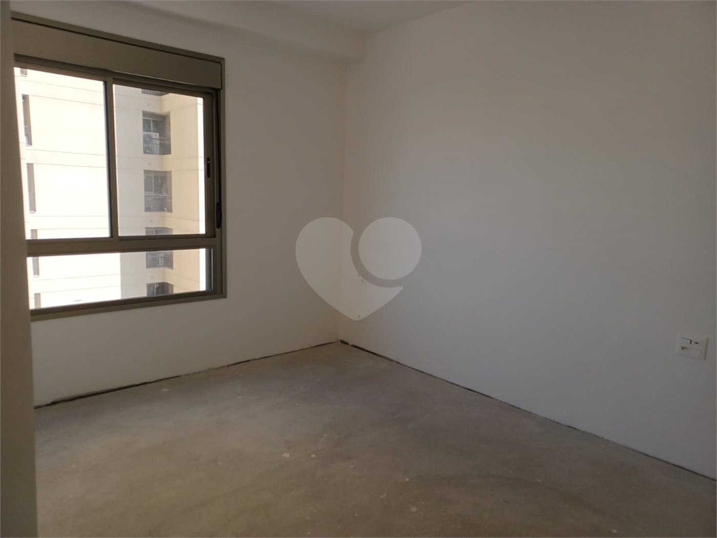 Apartamento à venda com 4 suítes em Real Parque, São Paulo, SP