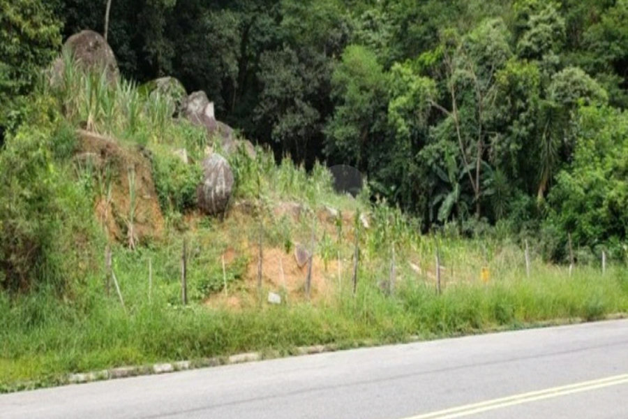 Terreno à venda em Horto, São Paulo, SP