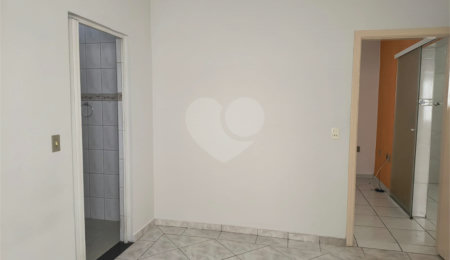 Casa à venda com 2 quartos, sendo 1 suíte, no Centro, Indaiatuba, SP