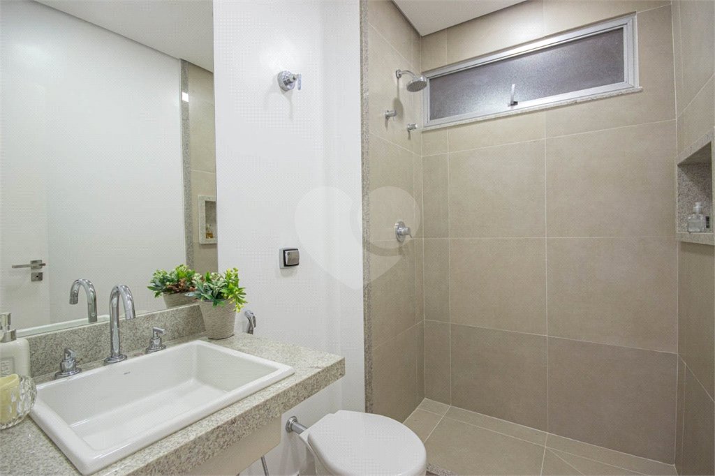 Apartamento à venda com 2 quartos em Copacabana, Rio de Janeiro, RJ