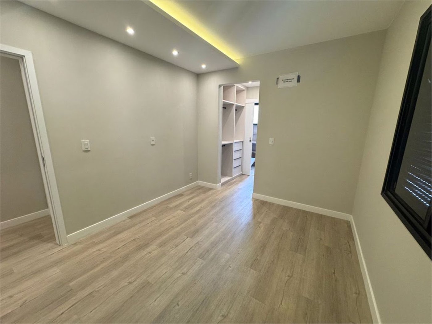 Apartamento com 4 dormitórios à venda, 295 m² por R$ 3.200.000,00 - Boqueirão - Santos/SP