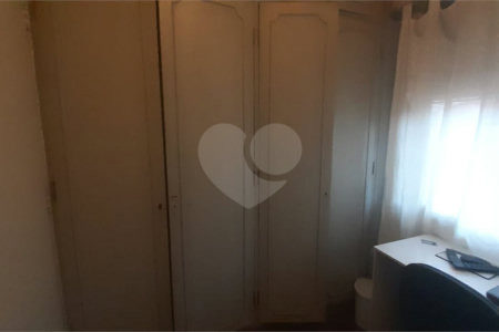 Sobrado à venda com 3 quartos em Planalto Paulista, São Paulo, SP