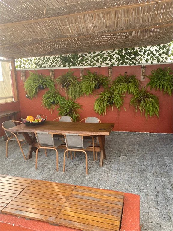 Apartamento à venda com 3 quartos, sendo 1 suíte,  em Vila Andrade, São Paulo, SP