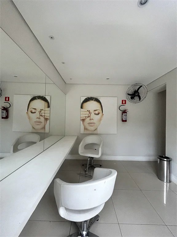 Apartamento à venda com 3 quartos, sendo 1 suíte,  em Vila Andrade, São Paulo, SP
