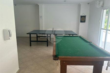 Apartamento à venda com 3 quartos, sendo 1 suíte,  em Vila Andrade, São Paulo, SP