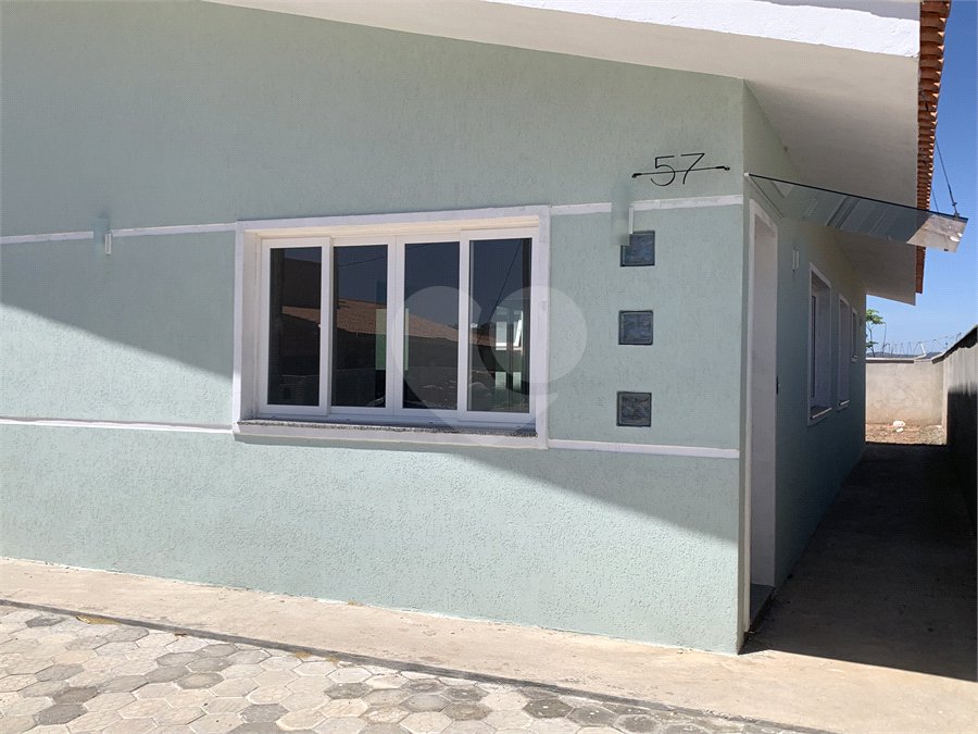 Casa 3 dormitórios - Condomínio MARF 3 - Bom Jesus dos Perdões