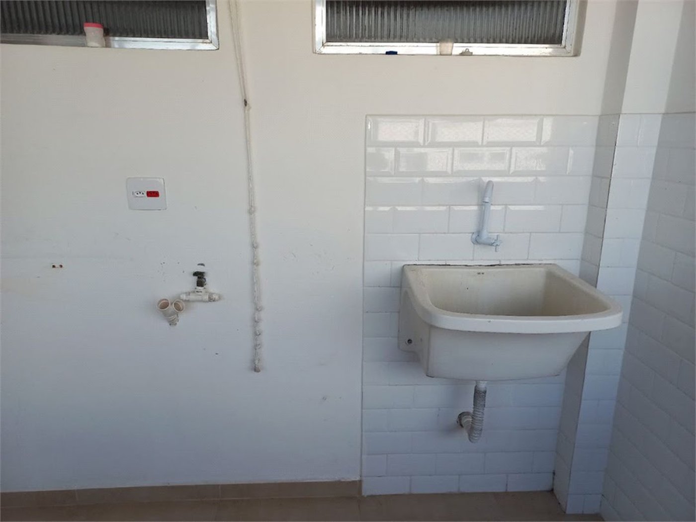 Apartamento Residencial à venda, Embaré, Santos - AP1392.