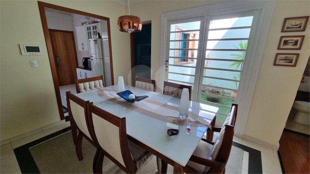 Casa à venda com 3 suítes em Jardim Trussardi, São Paulo, SP