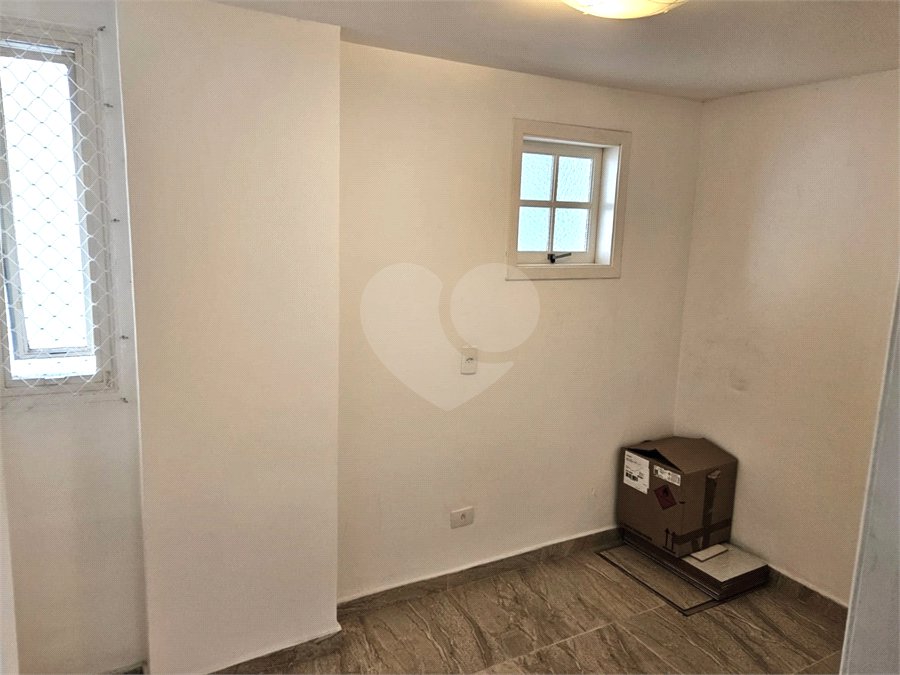 Apartamento para alugar com 3 quartos, sendo 1 suíte, em Alto da Boa Vista, São Paulo, SP
