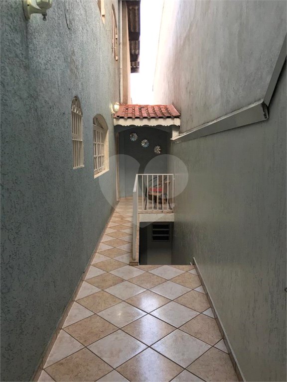 Sobrado à venda com 3 quartos, sendo 1 suíte, em Jardim Mauá, Mauá, SP