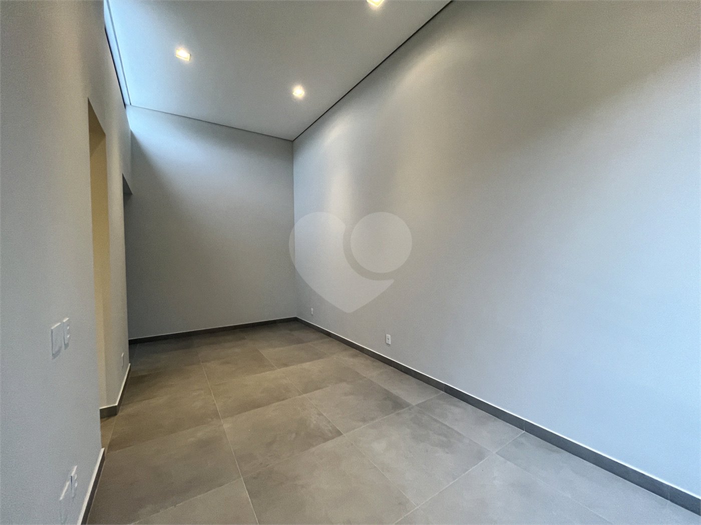 Casa à venda com 3 quartos, sendo 1 suíte,  no condomínio Reserva Ipanema I -  Fechado, Sorocaba - SP