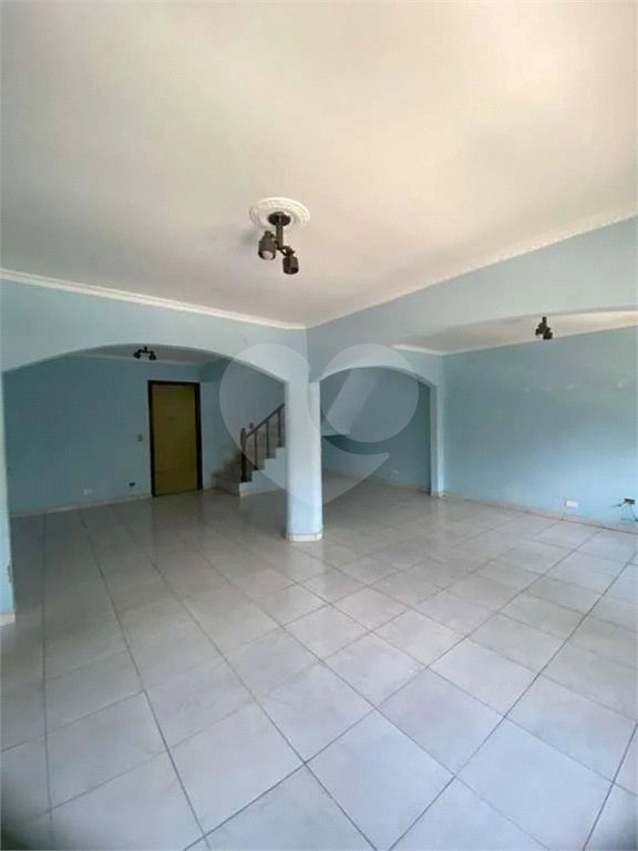 Sobrado à venda com 3 quartos, sendo 1 suíte, em Vila Matilde, São Paulo, SP