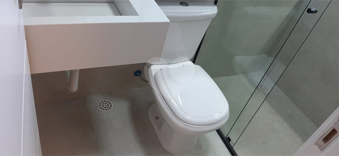 Sobrado à venda com 3 quartos, sendo 1 suíte, em Vila Guilherme, São Paulo, SP