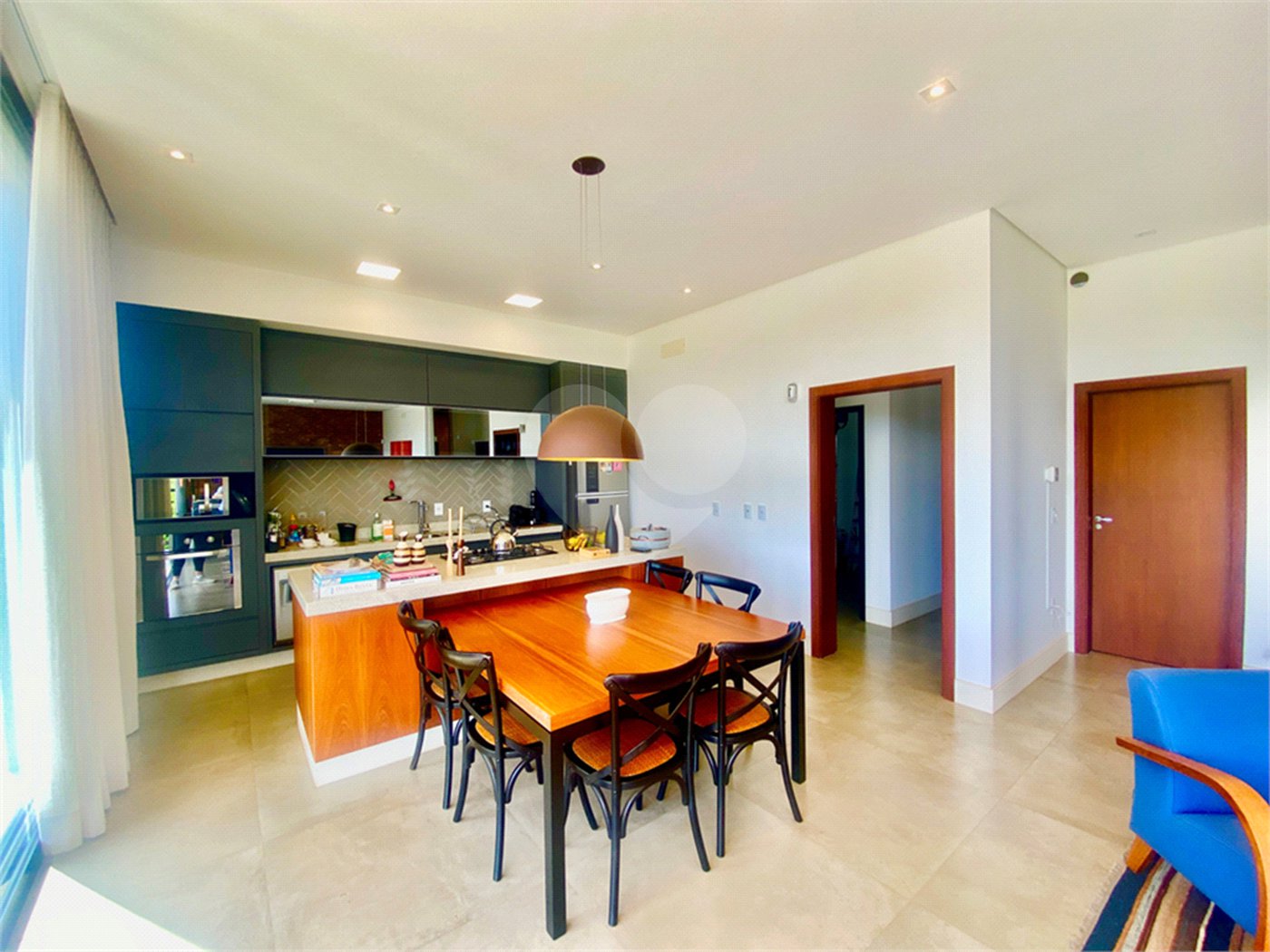 Casa à venda com 5 suítes em Glebas, Louveira, SP