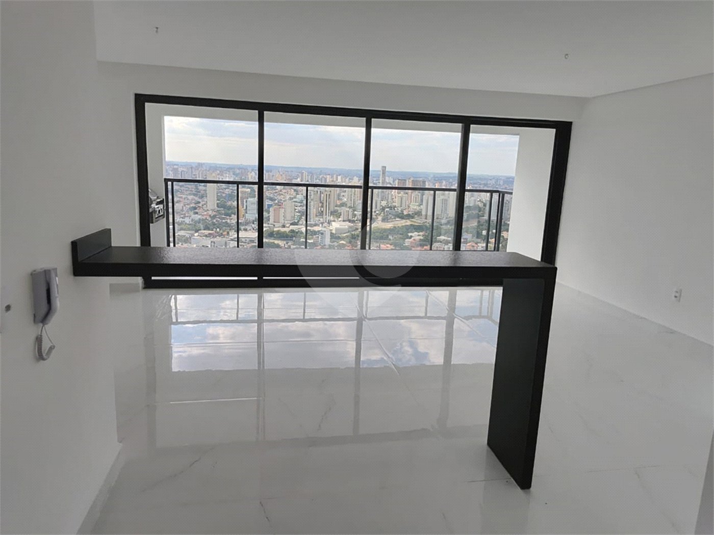 Apartamento à venda com 3 suítes em Parque Campolim, Sorocaba, SP