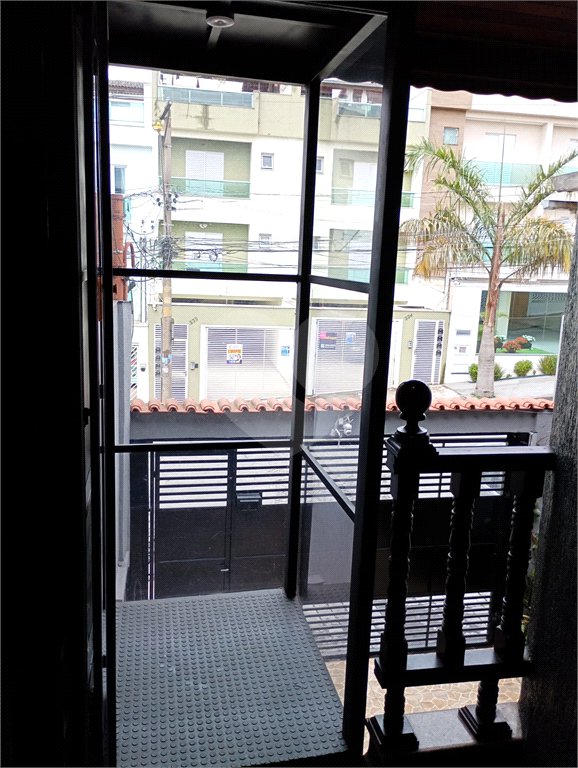 Sobrado à venda com 2 suítes em Parque Oratório, Santo André, SP