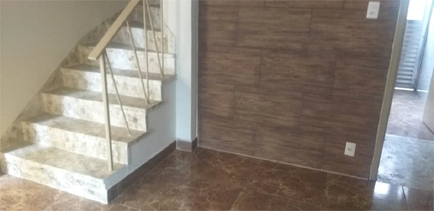 Sobrado à venda com 2 quartos em Sumarezinho, São Paulo, SP
