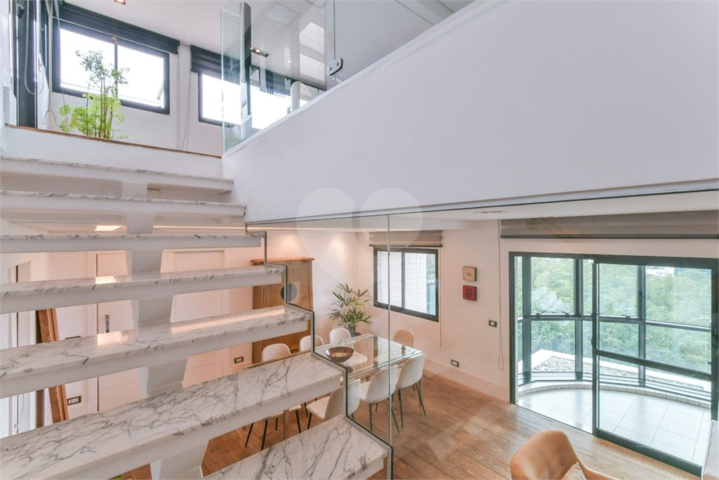 Apartamento à venda com 4 quartos, sendo 2 suítes, em Panamby, São Paulo, SP