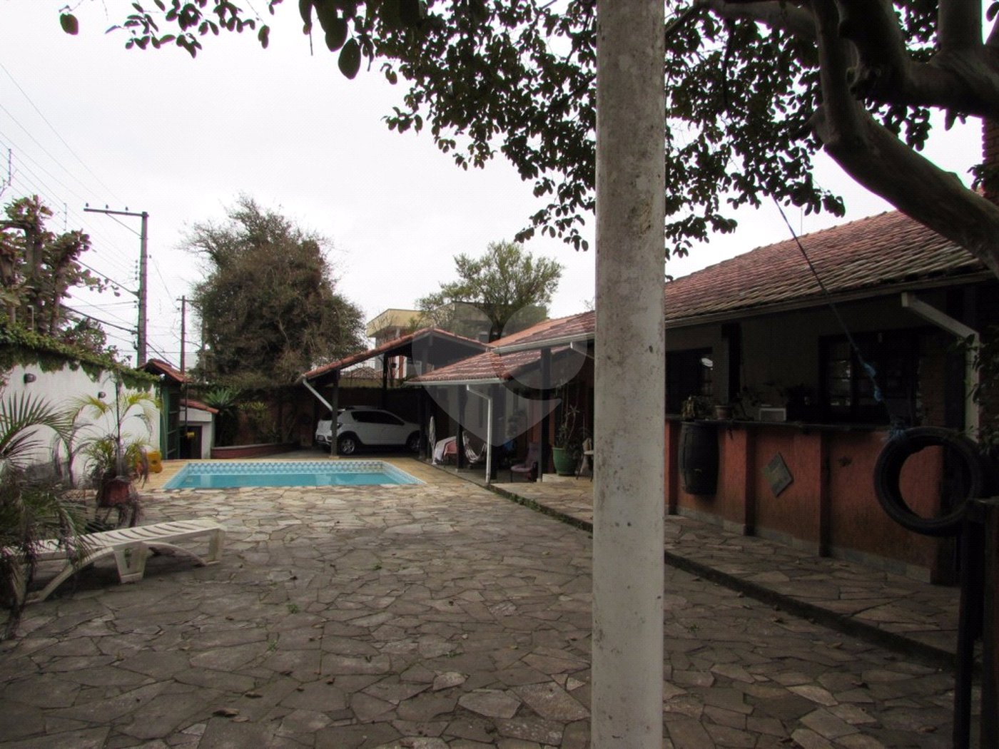 Casa Térrea à venda ou para alugar com 5 quartos, sendo 2 suítes, em Vila Horizonte, Mogi das Cruzes, SP