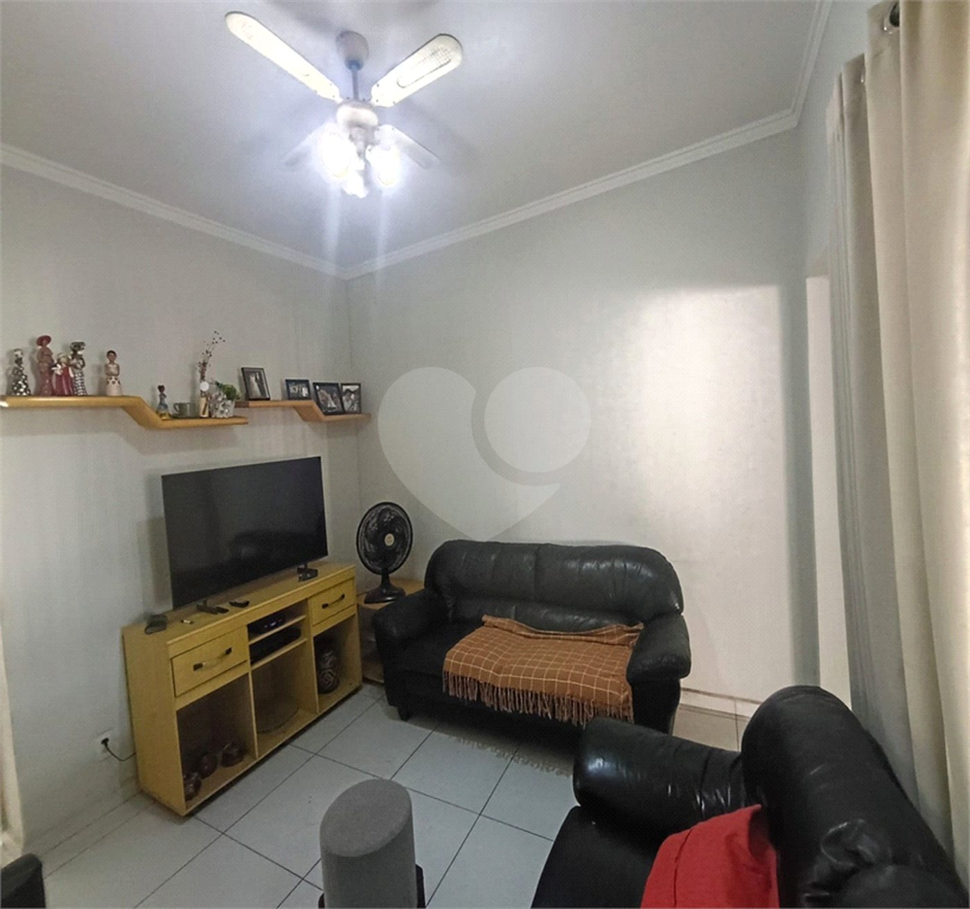 Casa Térrea à venda com 5 quartos, sendo 1 suíte, em Chora Menino, São Paulo, SP