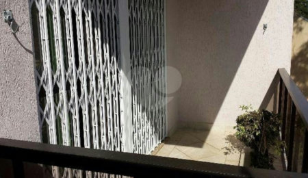 Sobrado à venda com 4 quartos, sendo 1 suíte,  em Horto, São Paulo, SP