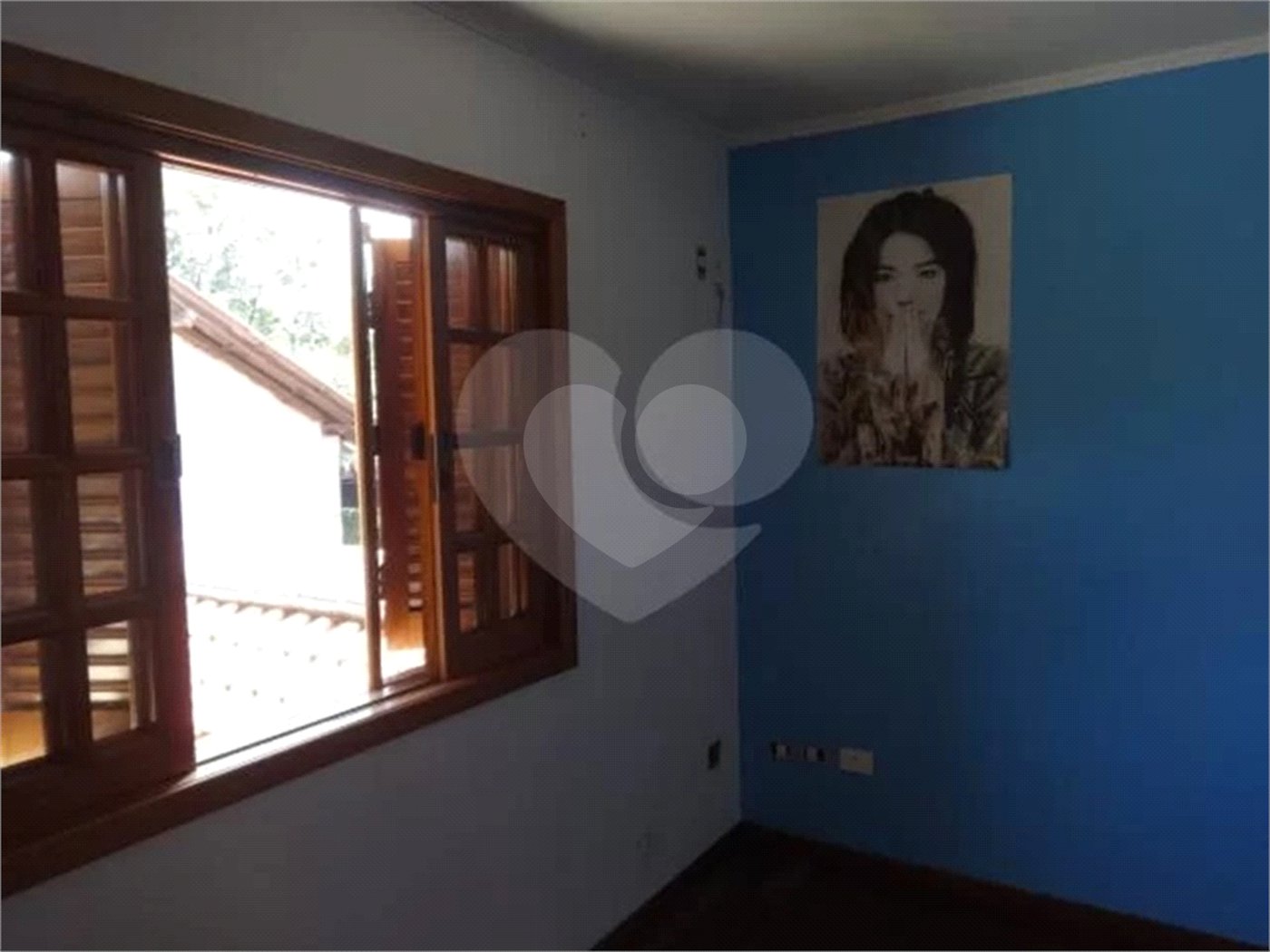 Casa à venda com 4 quartos, sendo 2 suítes, em Horto, São Paulo, SP