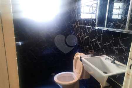 Casa à venda com 2 quartos em Jardim Santa Lúcia, Suzano, SP
