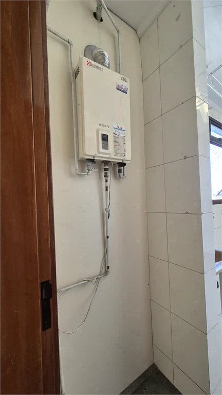 Apartamento à venda ou para alugar com 3 quartos, sendo 2 suítes, em Vila Romana, São Paulo, SP