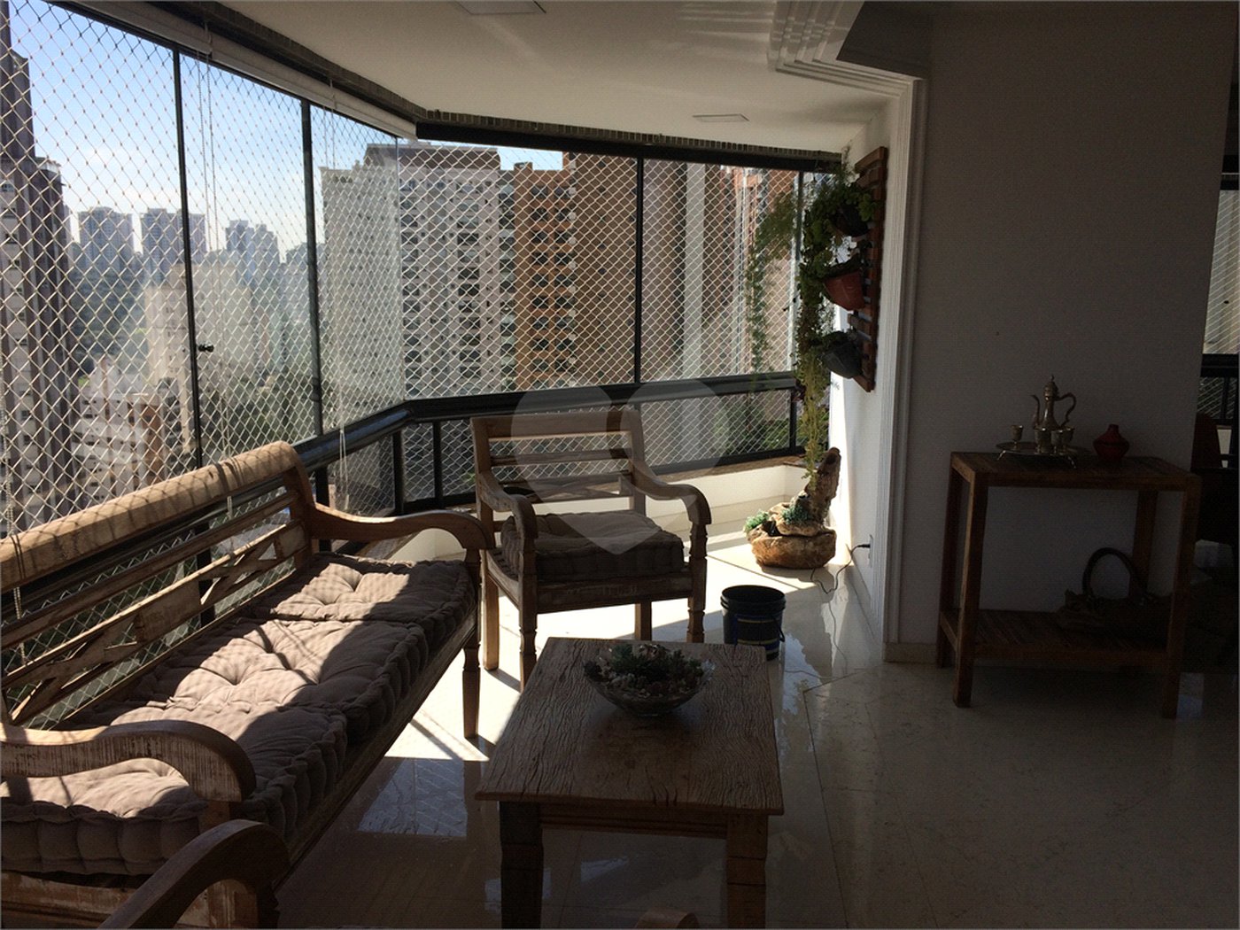 Apartamento à venda com 3 suítes em Vila Suzana, São Paulo, SP