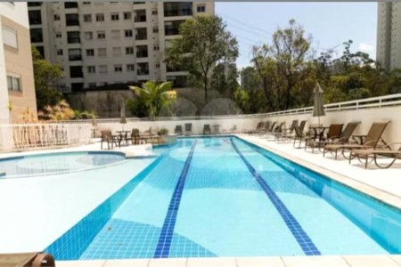 Apartamento à venda com 3 quartos, sendo 1 suíte, em Vila Andrade, São Paulo, SP