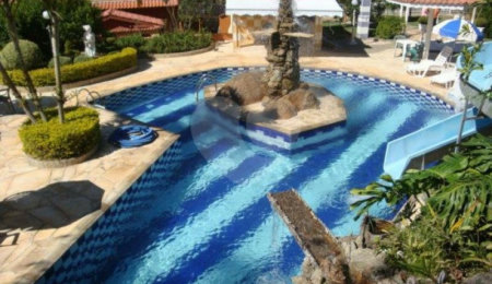 Sobrado à venda com 5 suítes em Juqueri Mirim, Mairiporã, SP