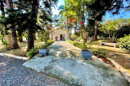 Casa à venda com 4 suítes no condomínio Vale do Lago, Sorocaba - SP