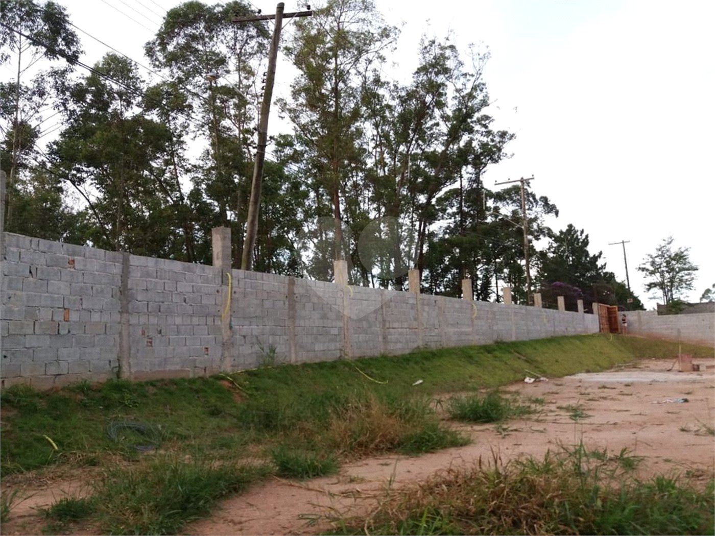 Terreno à venda no condomínio Loteamento Rancho Maringá I, Atibaia - SP