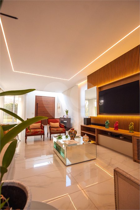 Casa à venda ou para alugar com 4 suítes no condomínio Jardim Vila Paradiso, Indaiatuba - SP