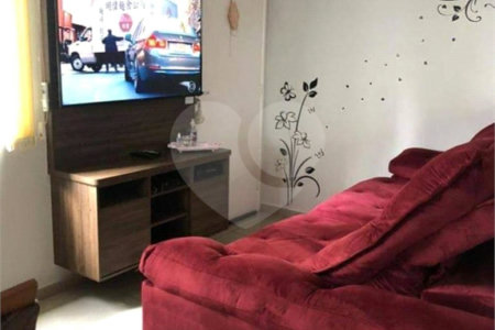 Apartamento no Condomínio Spazio Monte Royal .
