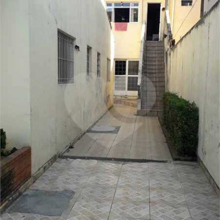 Casa à venda com 5 quartos, sendo 2 suítes, em Jardim Nadir, São Paulo, SP