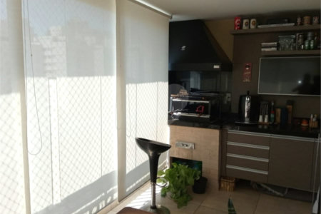 Apartamento à venda com 3 suítes em Vila Suzana, São Paulo, SP