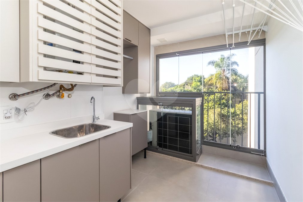 Apartamento à venda com 3 suítes em Campo Belo, São Paulo, SP