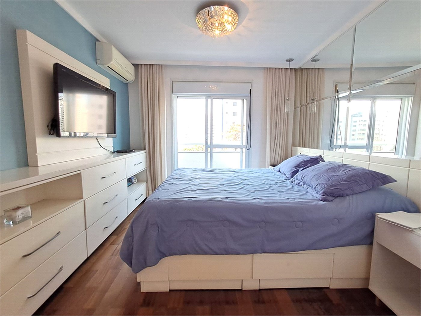 Apartamento à venda com 3 suítes em Perdizes, São Paulo, SP