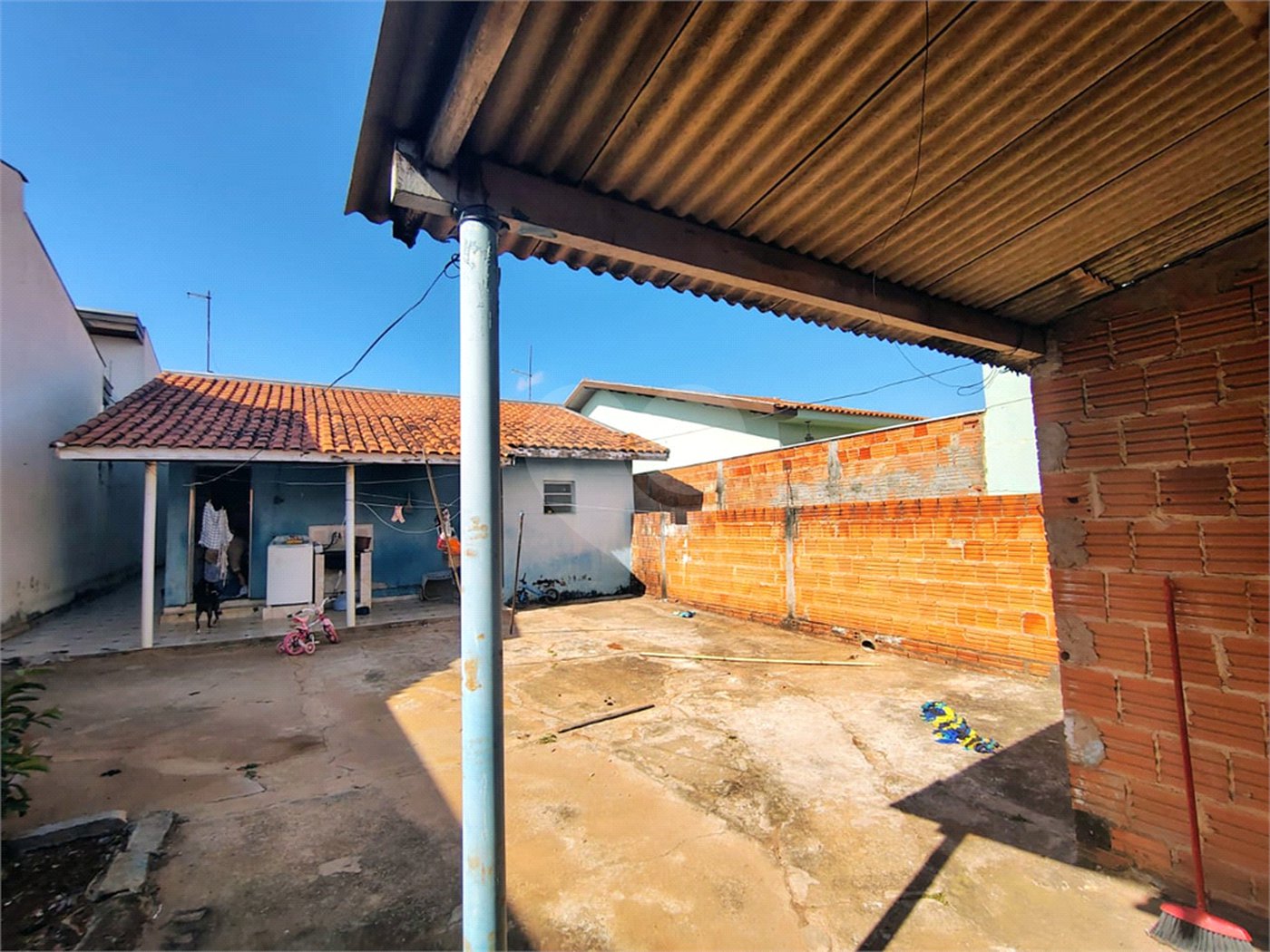 Casa à venda com 3 quartos em Jardim Vieira de Moraes, Itapetininga, SP