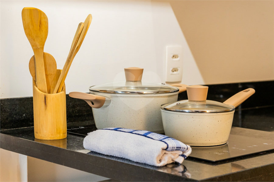 Apartamento à venda ou para alugar com 1 suíte em Santana, São Paulo, SP
