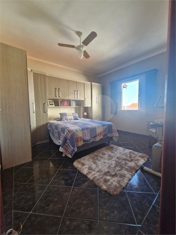 Casa à venda com 4 quartos, sendo 1 suíte, em Jardim Planalto, Salto, SP