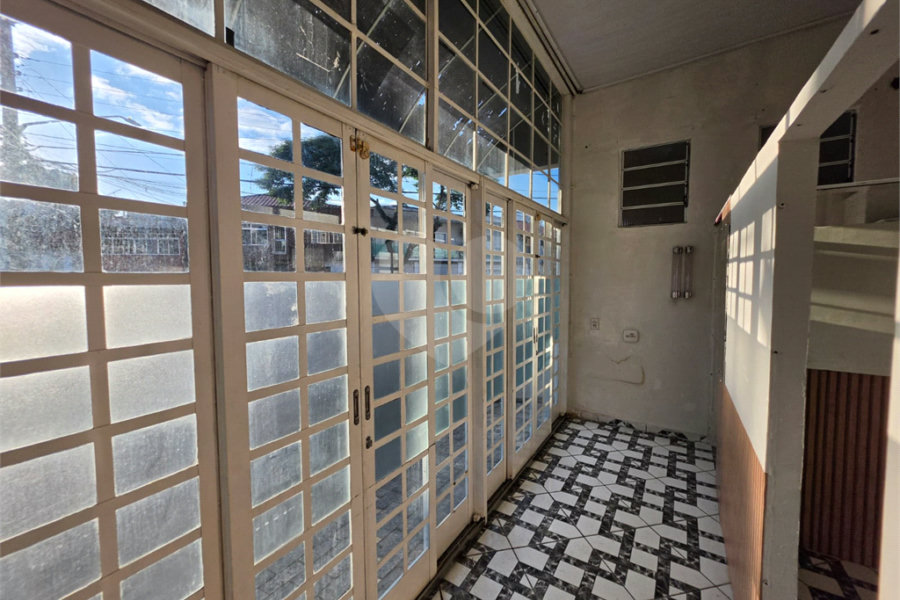 Salão à venda ou para alugar com 3 quartos, sendo 1 suíte, em Jardim Monjolo, São Paulo, SP