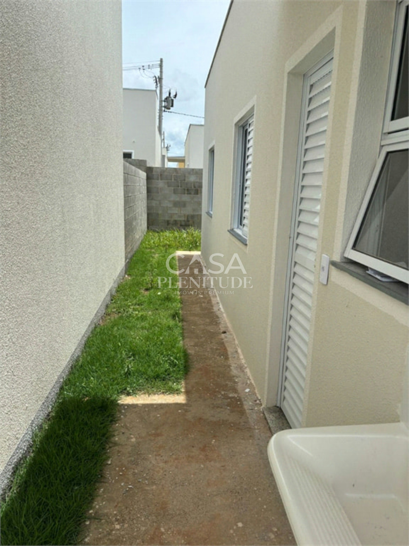 Casa em condomínio à venda com 2 quartos em Aparecidinha, Sorocaba, SP