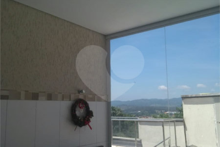 Casa à venda com 3 quartos, sendo 2 suítes,  no condomínio Vale do Sol, Bom Jesus dos Perdões - SP