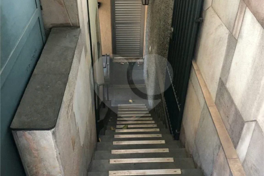 Casa com 03 dormitórios e 04 vagas Parada Inglesa