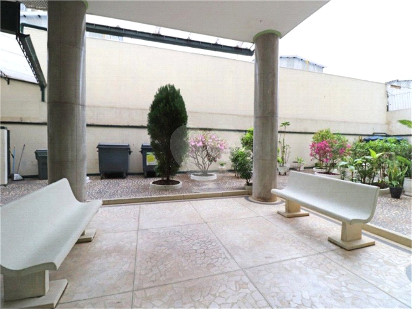Apartamento à venda com 2 quartos, sendo 1 suíte, em Santa Cecília, São Paulo, SP