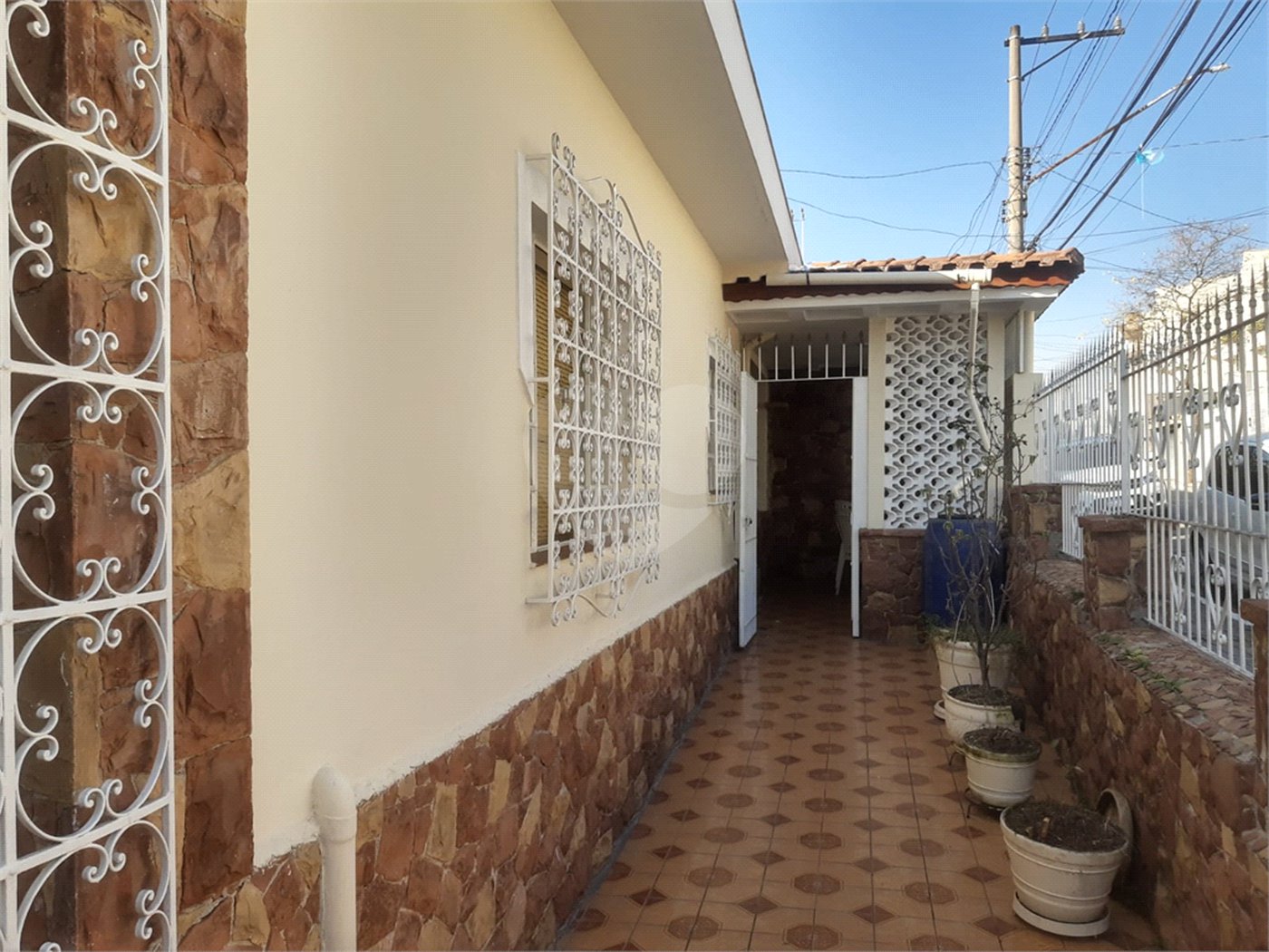 Casa à venda com 5 quartos, sendo 2 suítes, em Jardim do Colégio (zona Norte), São Paulo, SP