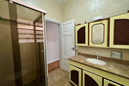 Casa com 4 dormitórios para alugar, 335 m² por R$ 21.181,12 - Gonzaga - Santos/SP